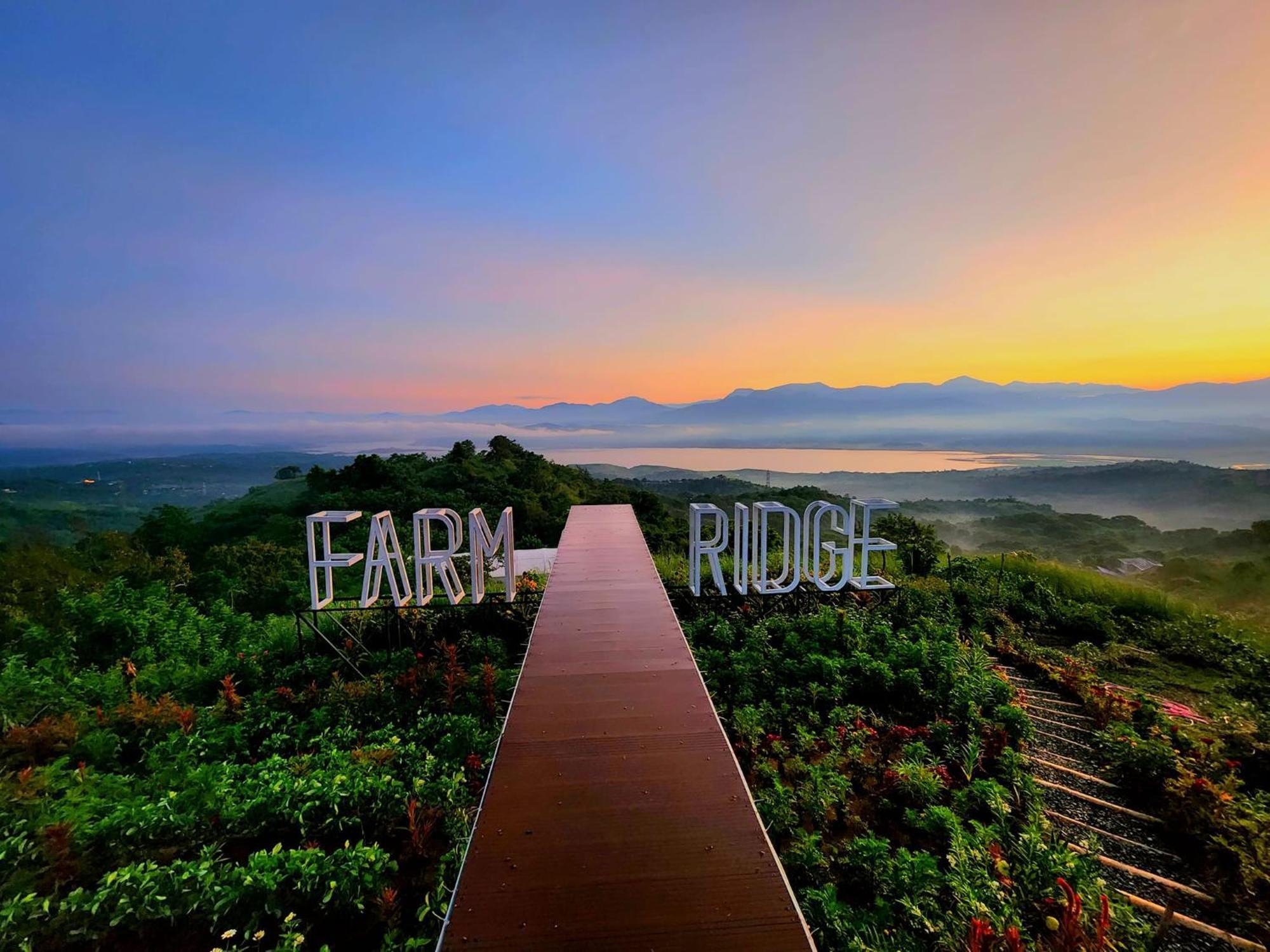 הוילה Sampaloc  Farm Ridge By Desmond Farm מראה חיצוני תמונה